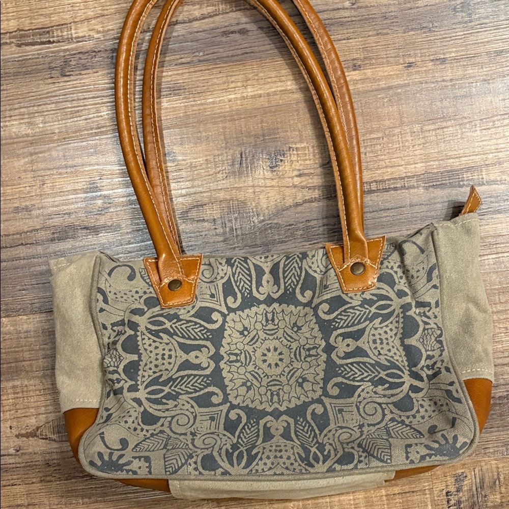 Stylish Tan and Gray canvad Bag